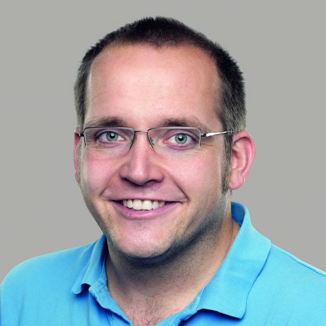 Gino Cremer, Programmierer und Grafikdesigner mit Schwerpunkt Barrierefreiheit.